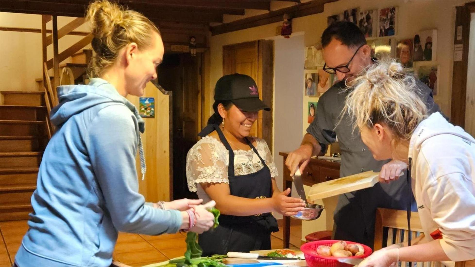 Inti Sisa Art Guesthouse Guamote Екстериор снимка