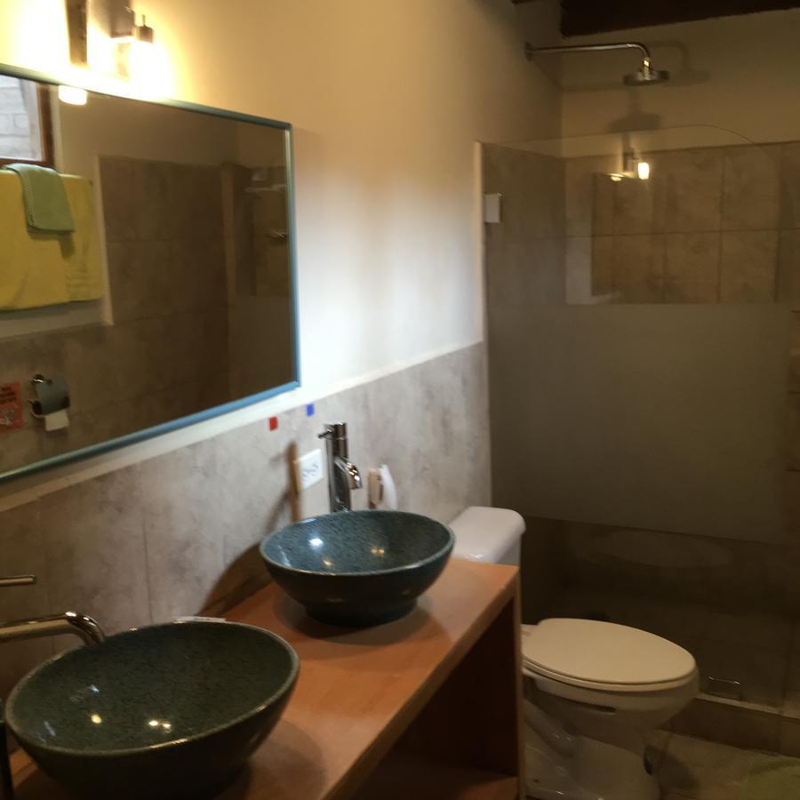 Inti Sisa Art Guesthouse Guamote Екстериор снимка